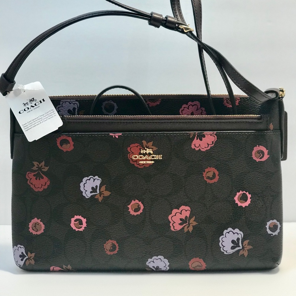 🔴SOLD🔴NWT Authentic Coach Sling Bag D. Brown Flo - Picture 1 of 8
